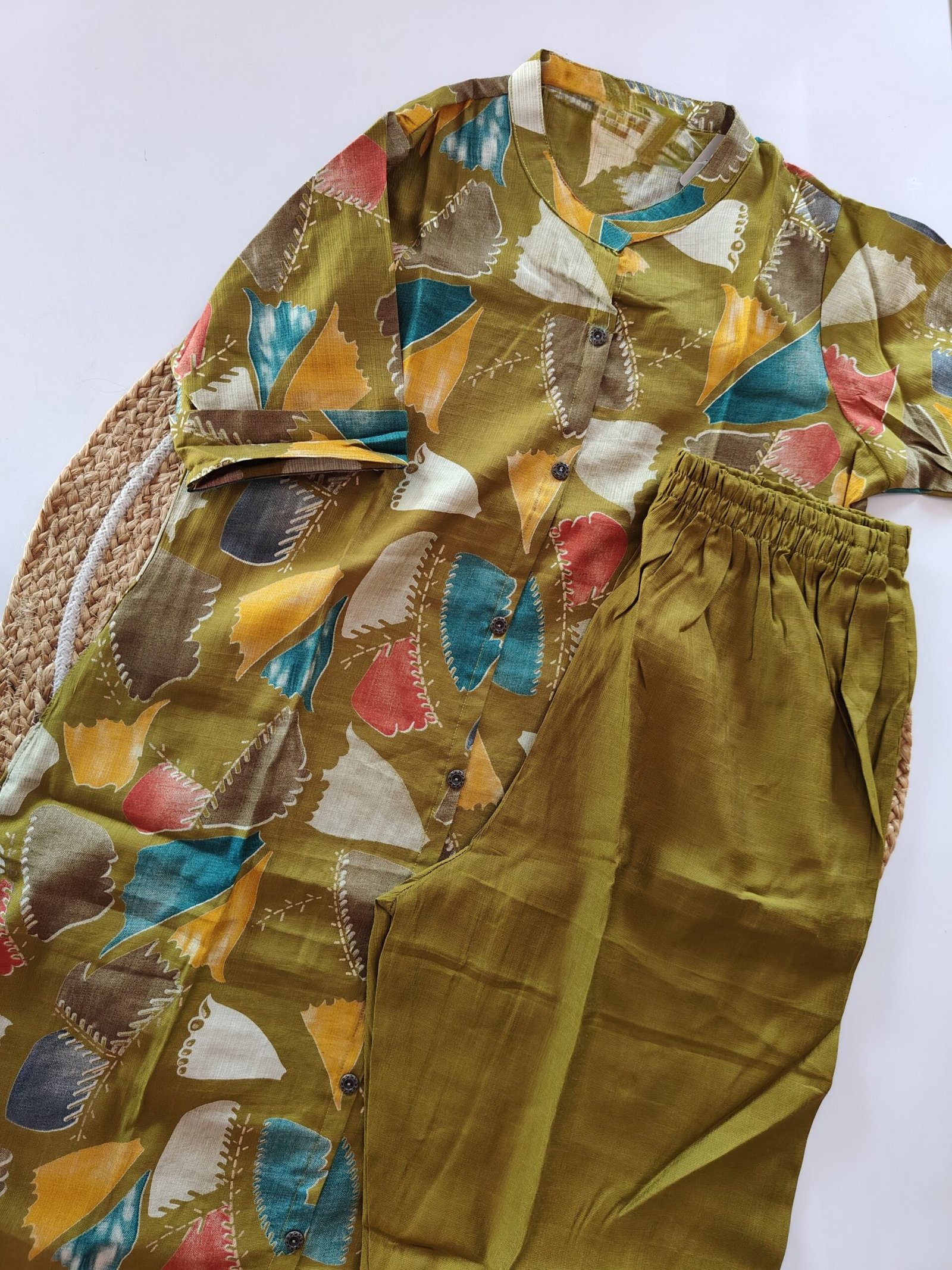 Vatican Silk Co Ord Set - Green - Image 2