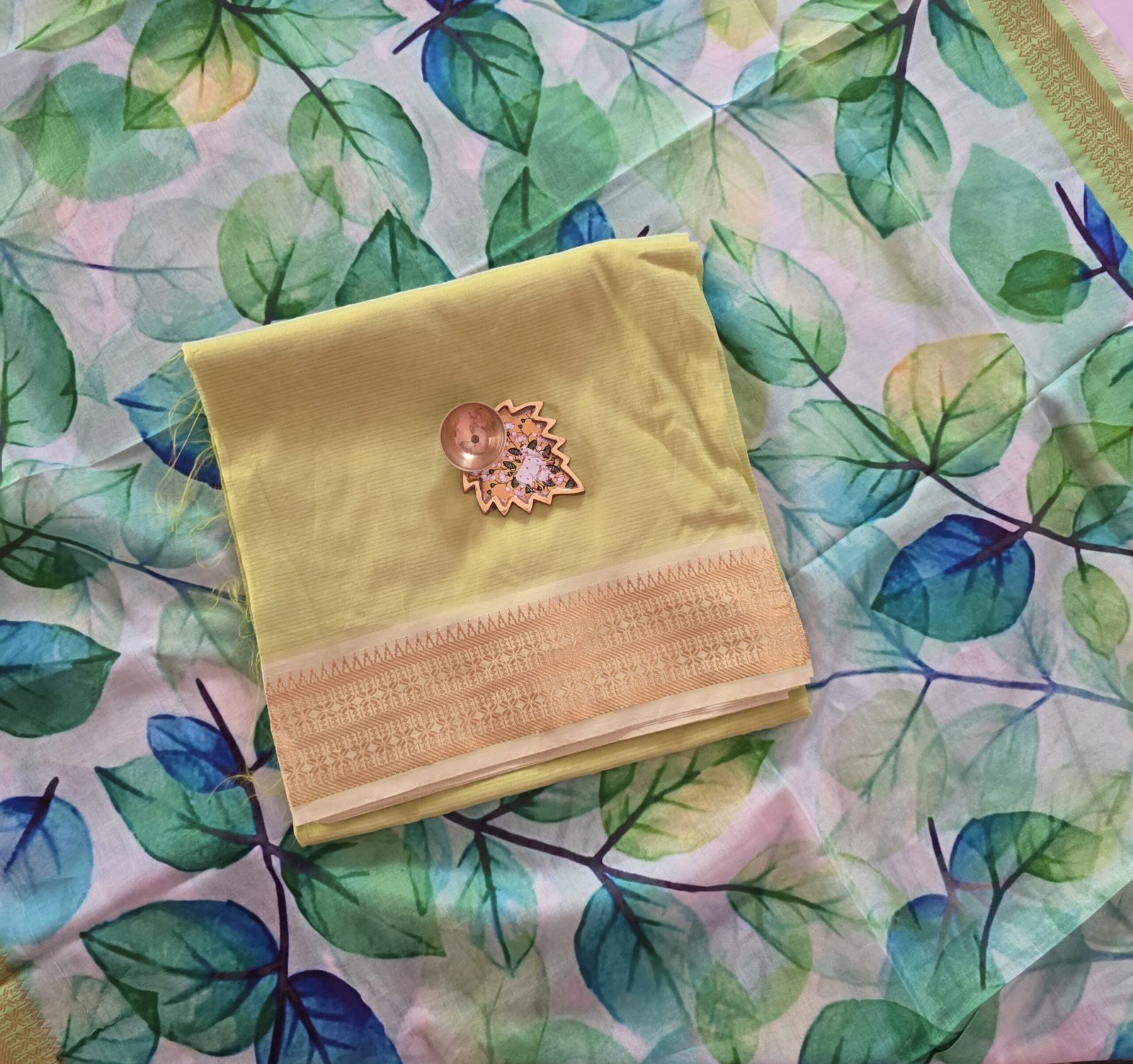 Mangalgiri Silk Top and Dupatta - MTD01 - Image 2