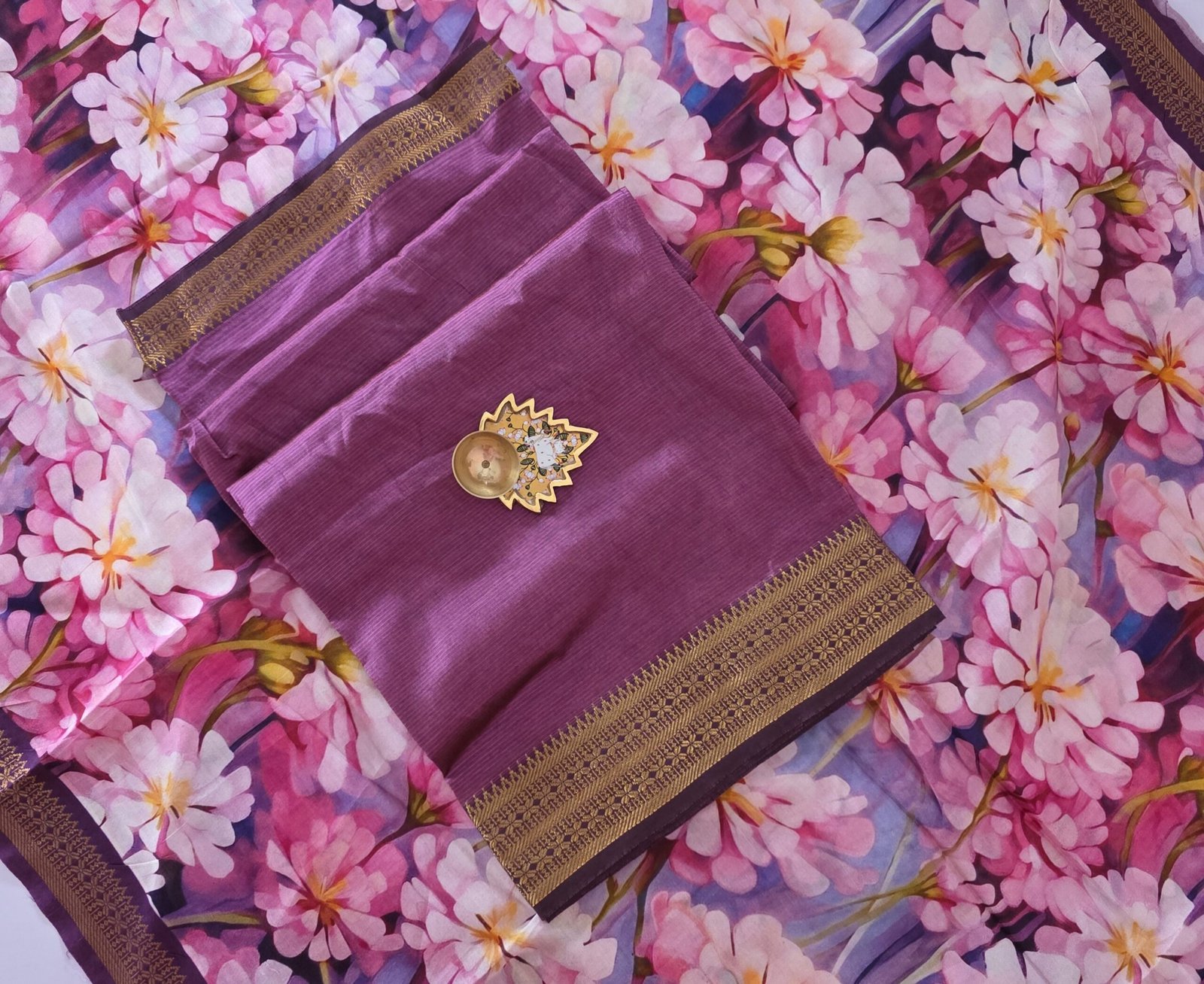 Mangalgiri Silk Top and Dupatta - MTD06 - Image 2