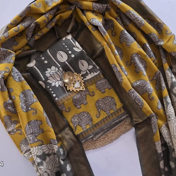 Mangalgiri Silk × Chennuri Silk Fusion Top and Dupatta Set - KTD34
